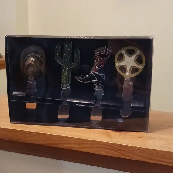 Sonoma Life+Style Kitchen - Picture 3 of 3